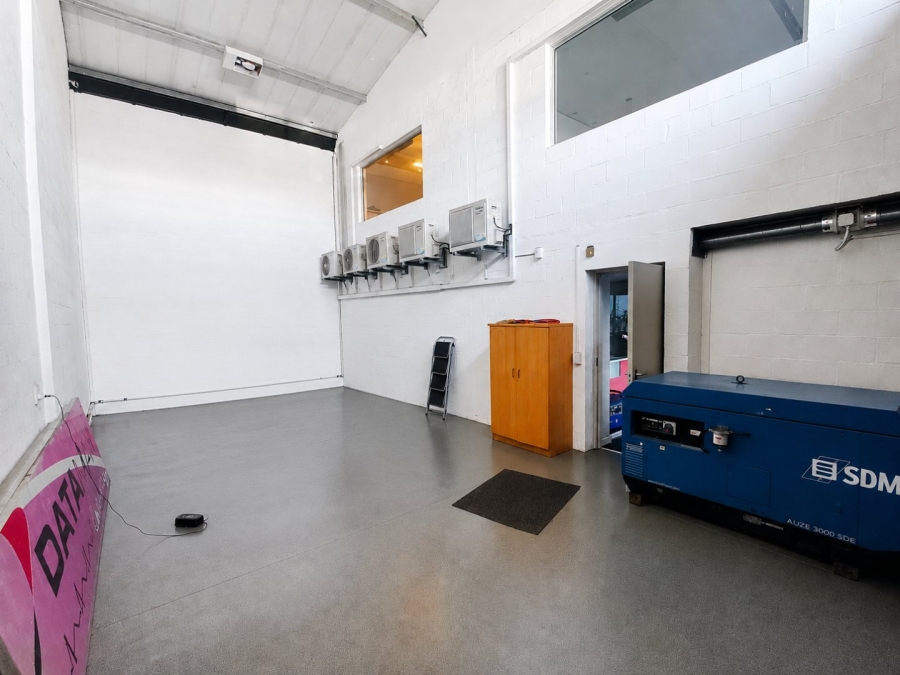 Commercial Property for Sale in Montague Gardens Western Cape